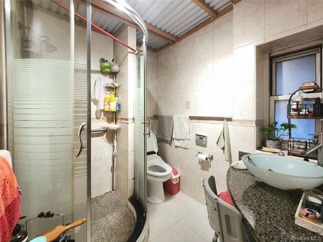 143-07 Sanford Avenue 1K, Flushing, NY 11355