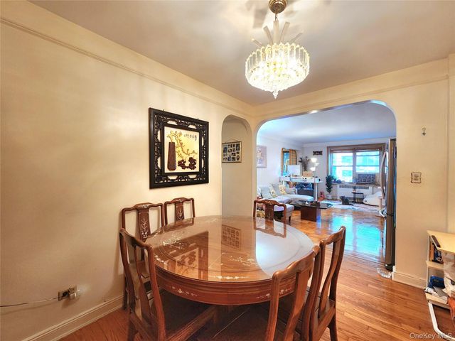 143-07 Sanford Avenue 1K, Flushing, NY 11355
