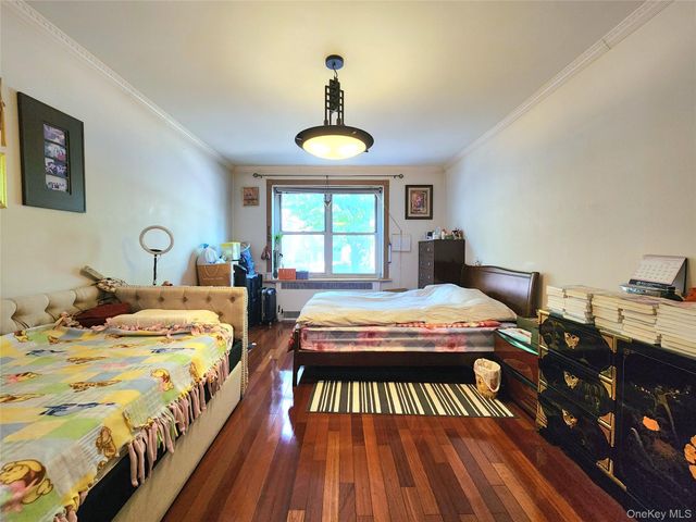 143-07 Sanford Avenue 1K, Flushing, NY 11355