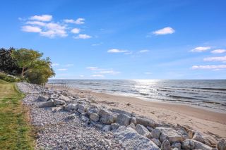 743 Memorial DRIVE #Unit E, Manitowoc, WI 54220