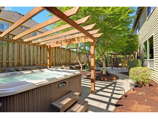 13790 Nw PAYNE Dr, Portland, OR 97229