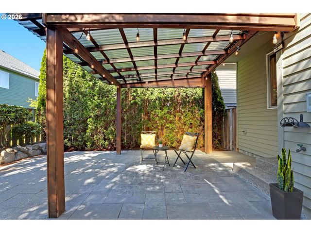 13790 Nw PAYNE Dr, Portland, OR 97229