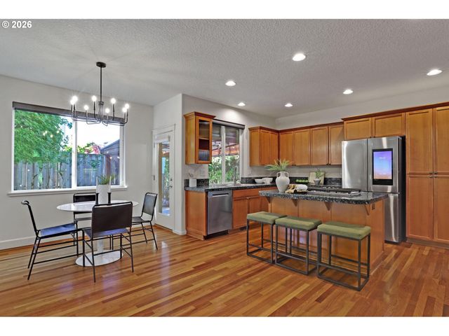 13790 Nw PAYNE Dr, Portland, OR 97229