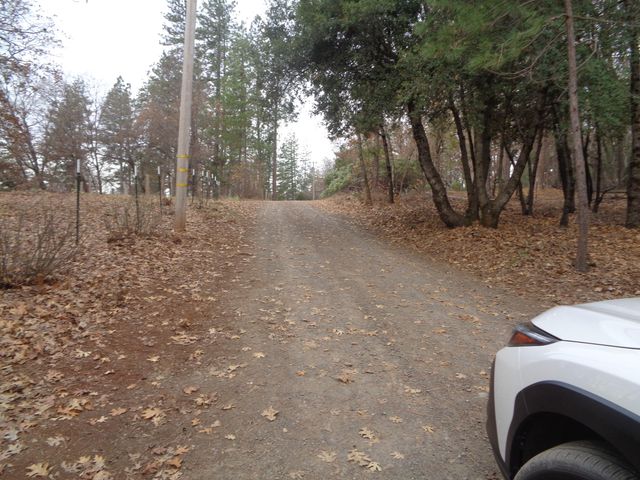 27800 Old Stage Road, Oak Run, CA 96069