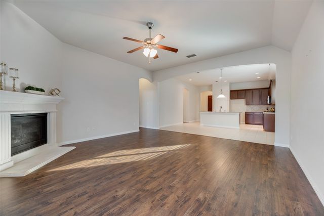 3732 Estates Way, Mckinney, TX 75072