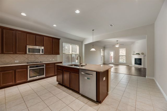 3732 Estates Way, Mckinney, TX 75072