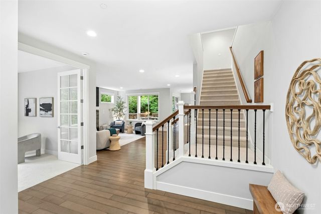 6814 NE 129th Street, Kirkland, WA 98034