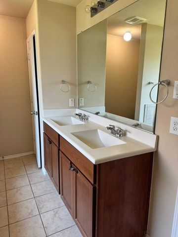 2808 Houston Wood, Fort Worth, TX 76244