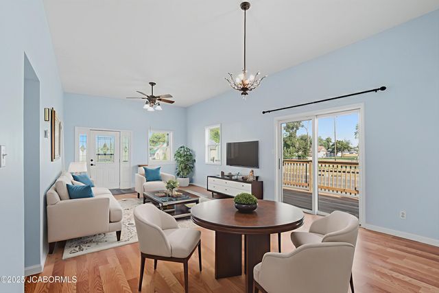 620 BURKHOLDER STREET, Moberly, MO 65270