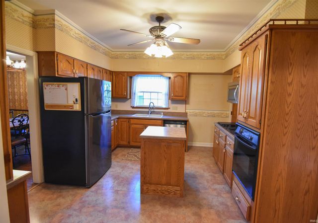 4821 Stringtown Road, Evansville, IN 47711