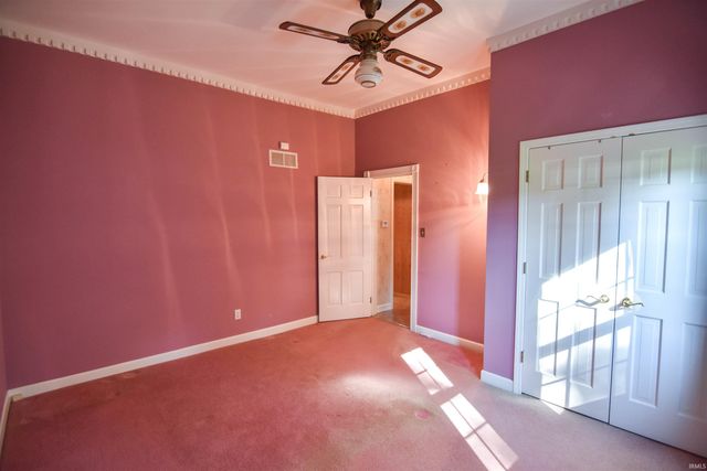 4821 Stringtown Road, Evansville, IN 47711