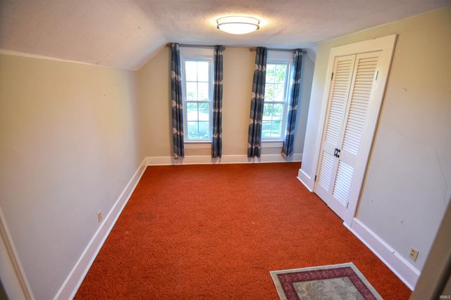 4821 Stringtown Road, Evansville, IN 47711