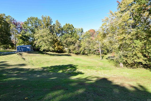 4821 Stringtown Road, Evansville, IN 47711