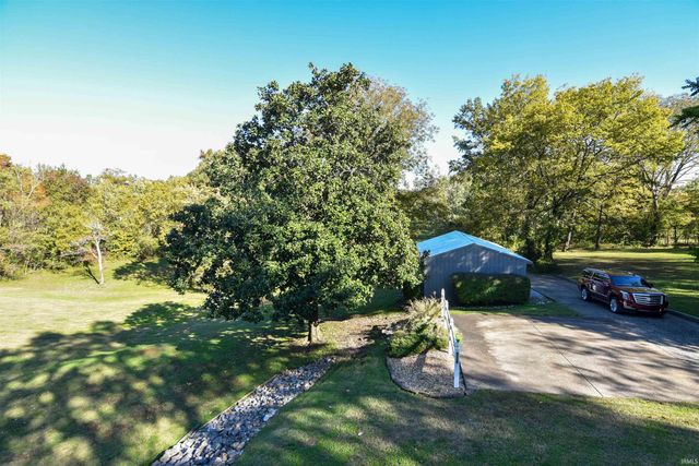 4821 Stringtown Road, Evansville, IN 47711