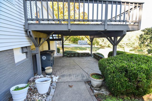 4821 Stringtown Road, Evansville, IN 47711