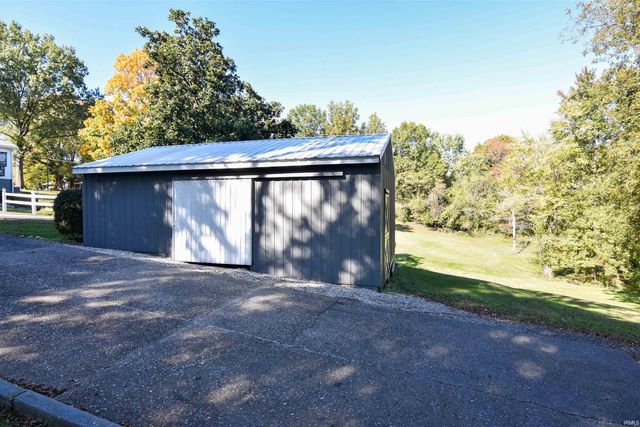 4821 Stringtown Road, Evansville, IN 47711