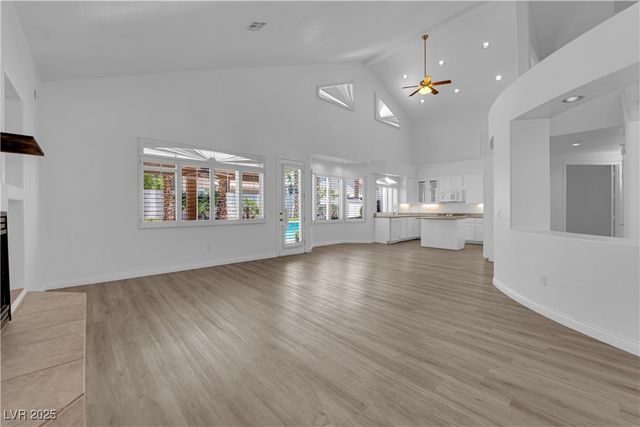 9500 Catalina Cove Circle, Las Vegas, NV 89147