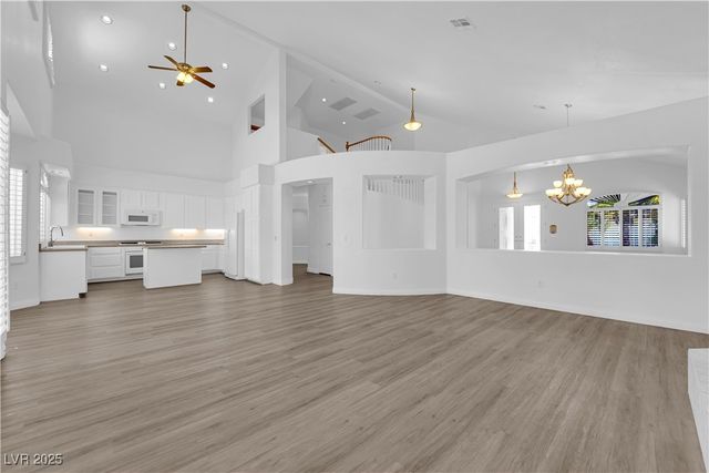 9500 Catalina Cove Circle, Las Vegas, NV 89147