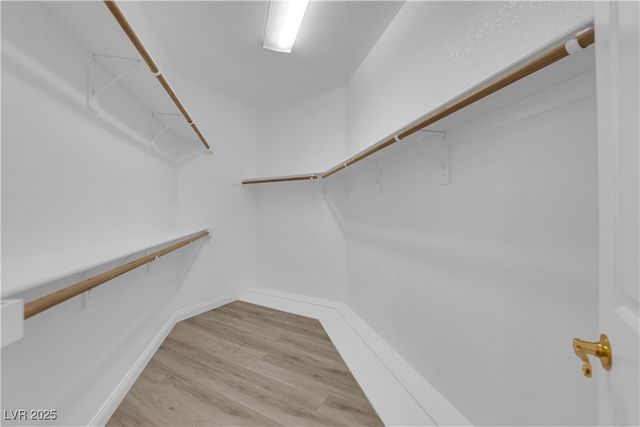 9500 Catalina Cove Circle, Las Vegas, NV 89147