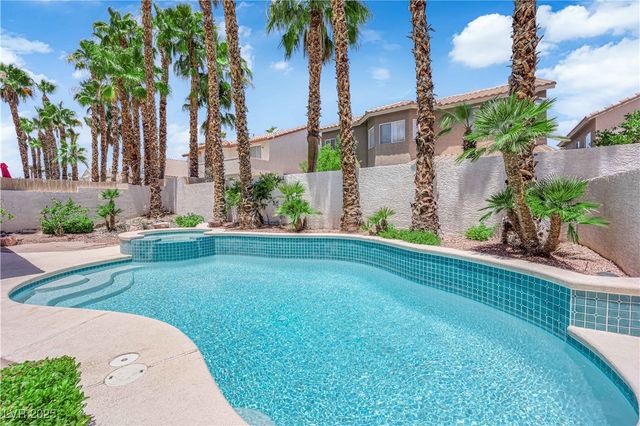 9500 Catalina Cove Circle, Las Vegas, NV 89147