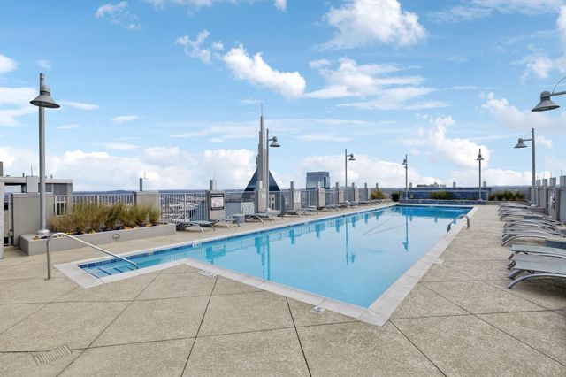 415 Church St Apt 2007, Nashville, TN 37203