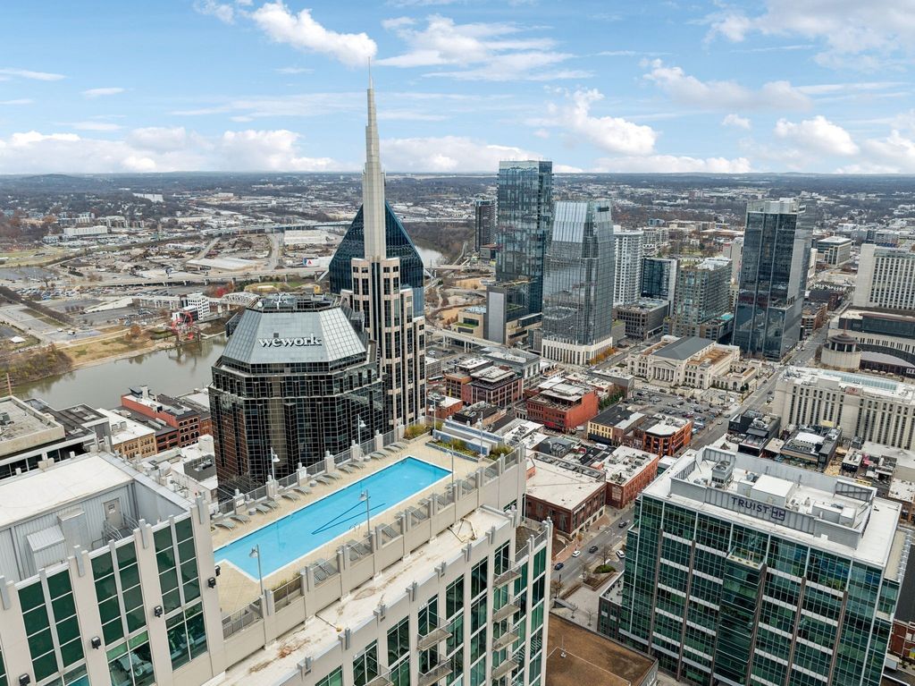 415 Church St Apt 2007, Nashville, TN 37203