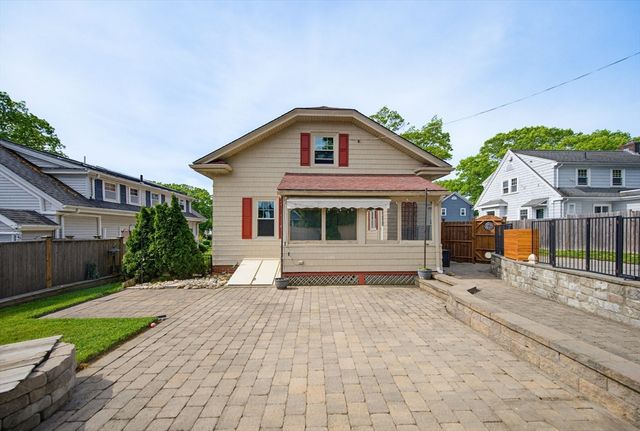 488 Montgomery Street, Fall River, MA 02720