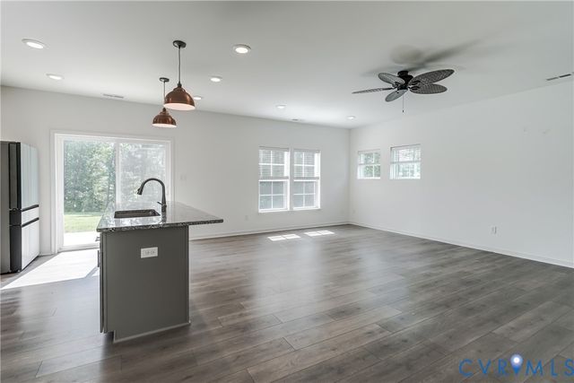 11313 Benton Pointe Way, Chester, VA 23831
