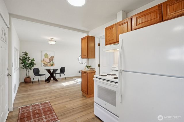 1213 S J Street, Tacoma, WA 98405