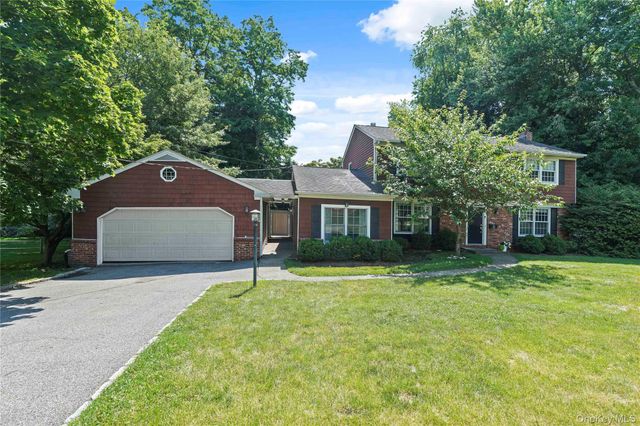 16 Stephens Drive, Tarrytown, NY 10591