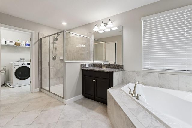 8816 SHADY PAVILLION COURT, Land O Lakes, FL 34637