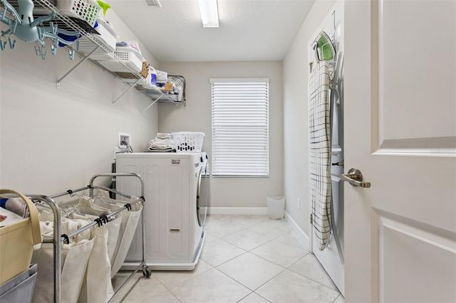 8816 SHADY PAVILLION COURT, Land O Lakes, FL 34637