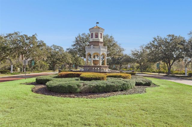 8816 SHADY PAVILLION COURT, Land O Lakes, FL 34637