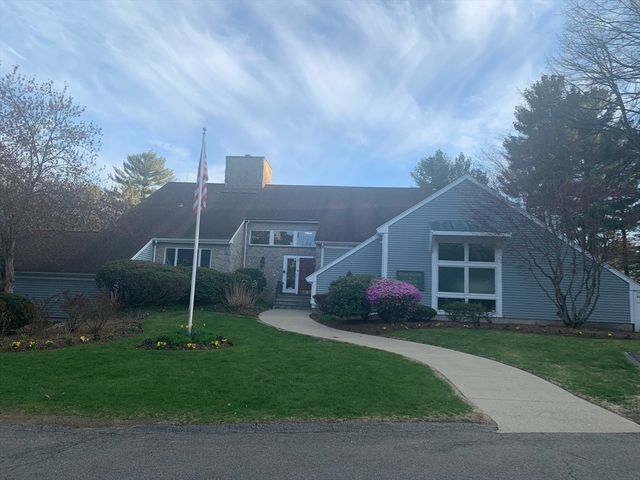 8 Bellingham Court 92, Middleton, MA 01949