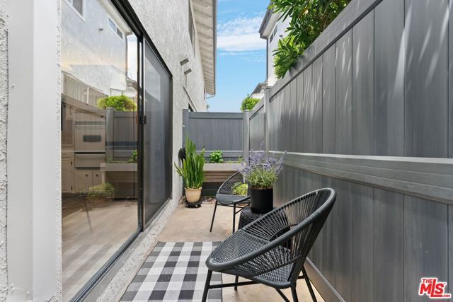 1456 Manhattan Beach Boulevard G, Manhattan Beach, CA 90266