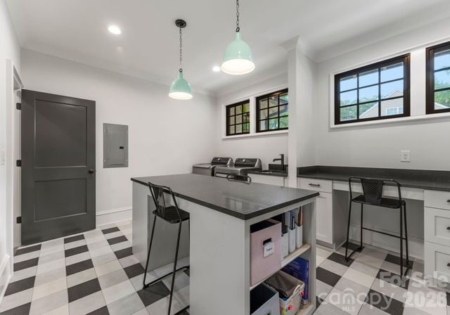 5625 Timber Lane, Charlotte, NC 28270