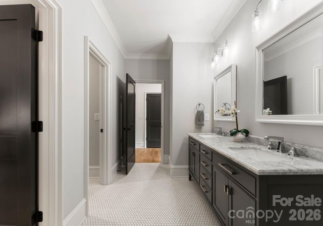 5625 Timber Lane, Charlotte, NC 28270