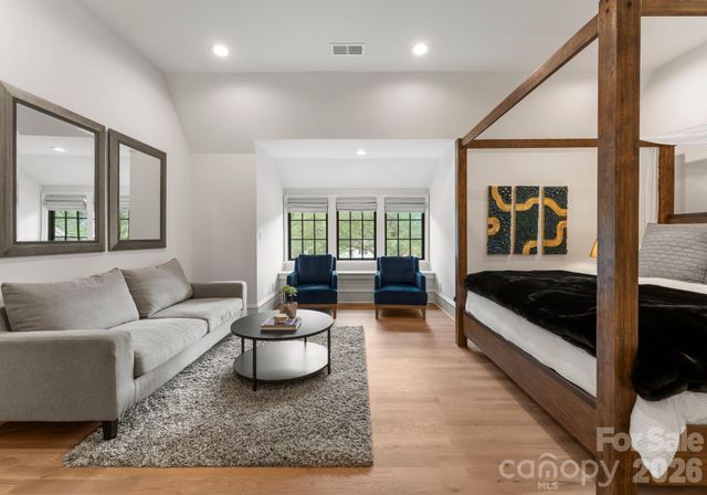 5625 Timber Lane, Charlotte, NC 28270