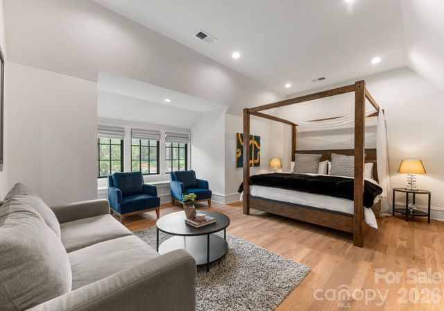 5625 Timber Lane, Charlotte, NC 28270