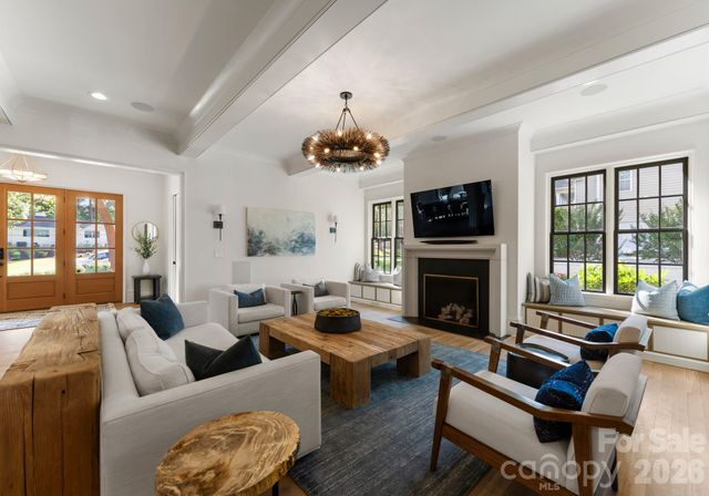 5625 Timber Lane, Charlotte, NC 28270