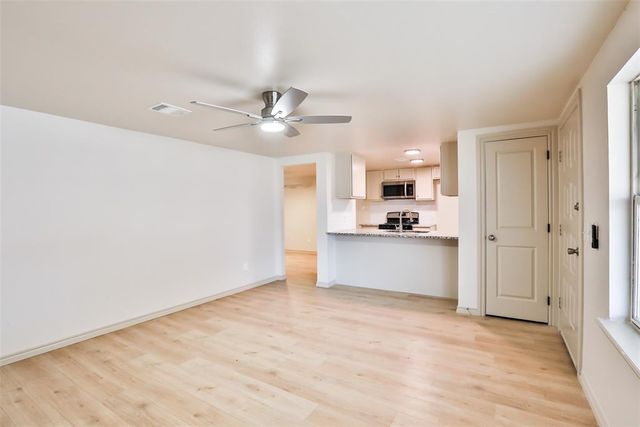 8604 S Brookline Avenue, Oklahoma City, OK 73159