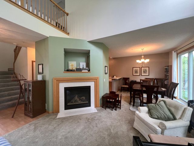 16791 39th Avenue N, Plymouth, MN 55446
