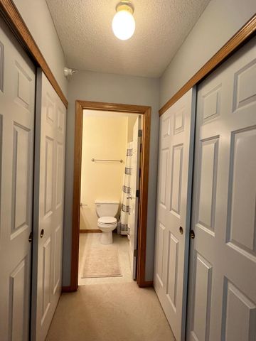 16791 39th Avenue N, Plymouth, MN 55446