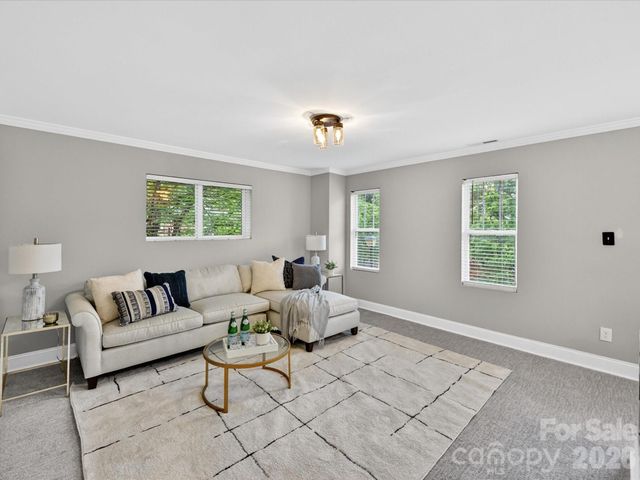 18735 Ramsey Cove Drive, Cornelius, NC 28031