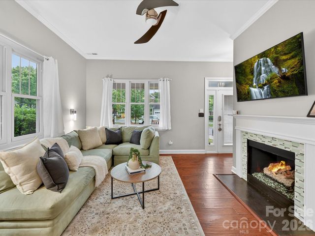 18735 Ramsey Cove Drive, Cornelius, NC 28031