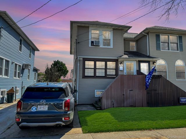 3321 Murdock Avenue, Oceanside, NY 11572