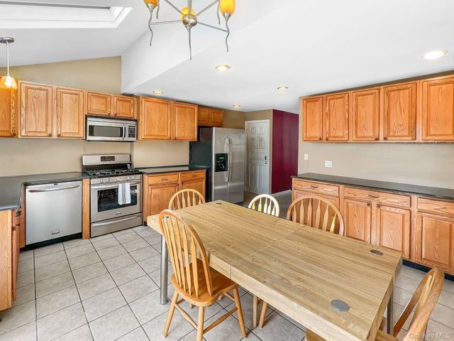 3321 Murdock Avenue, Oceanside, NY 11572