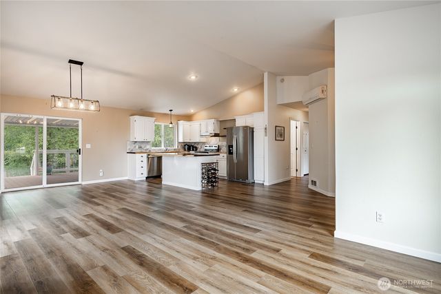 8209 Comox Road, Birch Bay, WA 98230