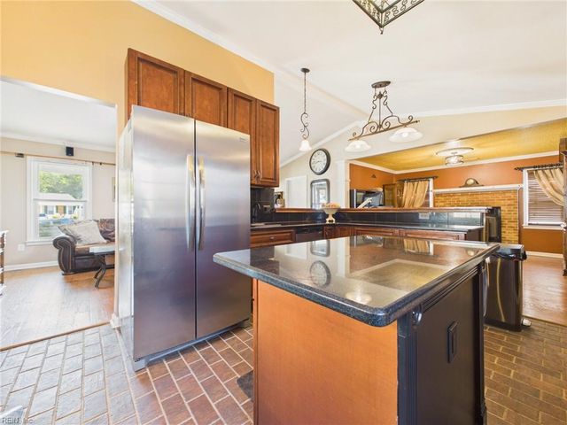 3805 Elco CT, Virginia Beach, VA 23456