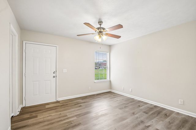 2607 Landrum Ct Lot 7, Springfield, TN 37172
